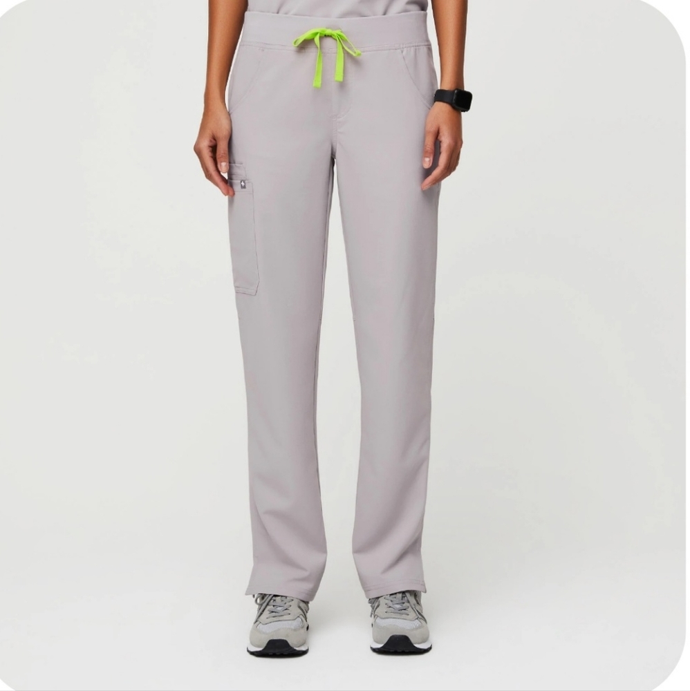 Figs- LIMITED EDITION- slate color kade cargo scrub pants size M